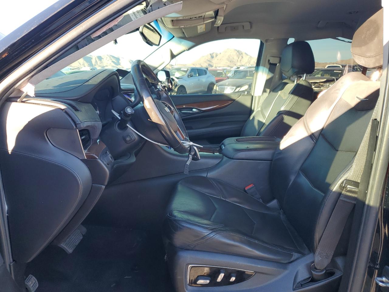 2018 Cadillac Escalade VIN 1GYS3GKJ8JR386723 Copart auction photo, side / undercarriage damage thumbnail 7