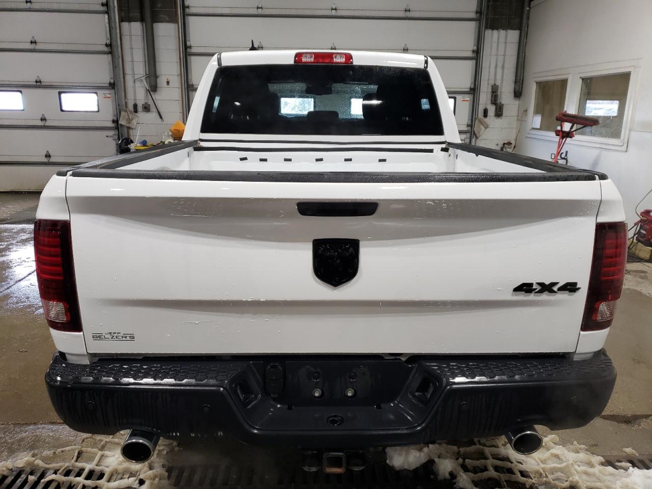 2021 RAM 1500 VIN 1C6RR7LT8MS505619 Copart auction photo, front end / side damage thumbnail 6