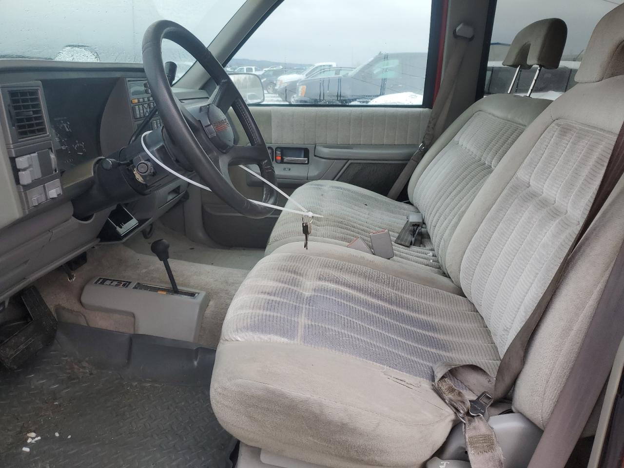 1994 Chevrolet Suburban VIN 1GNFK16K7RJ400736 Copart auction photo, side damage thumbnail 7