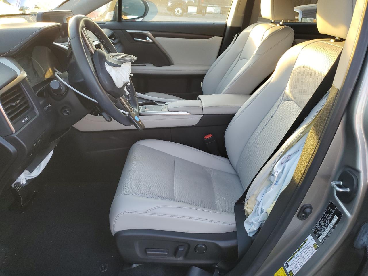 2022 Lexus RX VIN 2T2HZMAA1NC246068 Copart auction photo, front end / minor dent/scratches damage thumbnail 7