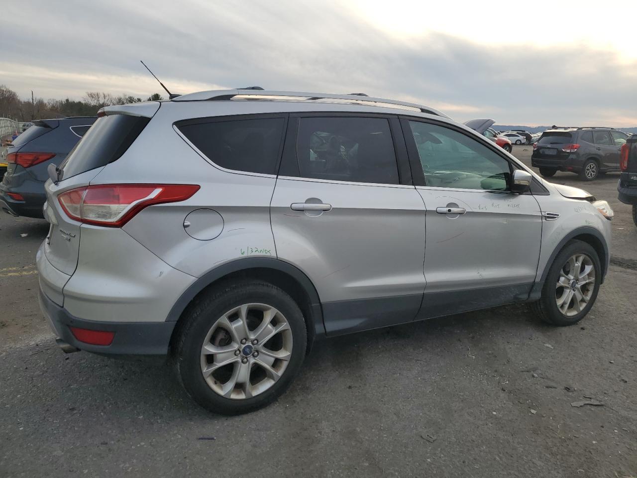 2014 Ford Escape VIN 1FMCU9J90EUD35323 Copart auction photo, front end damage thumbnail 3