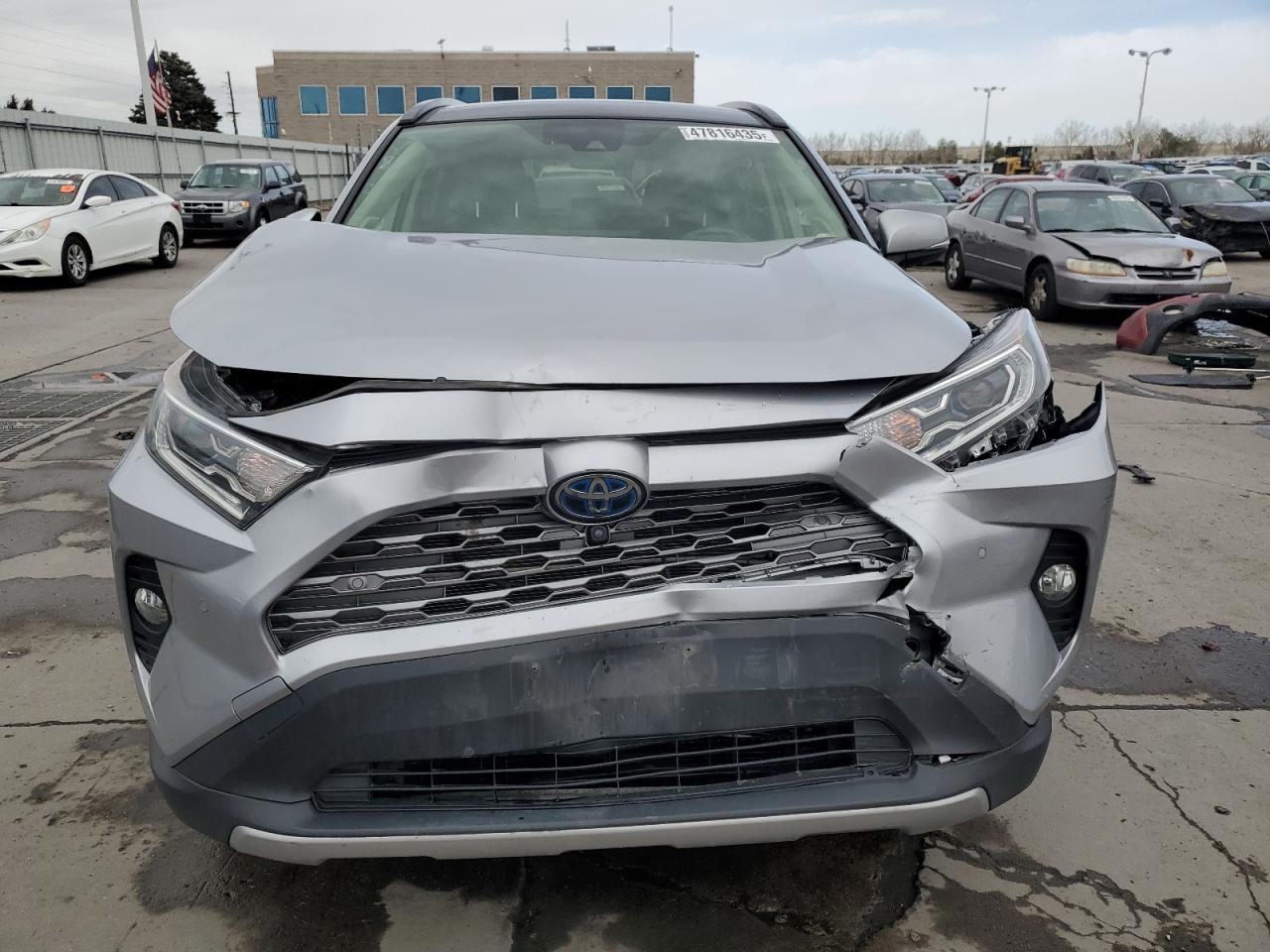2019 Toyota RAV 4 VIN JTMDWRFV5KD502621 Copart auction photo, front end damage thumbnail 5