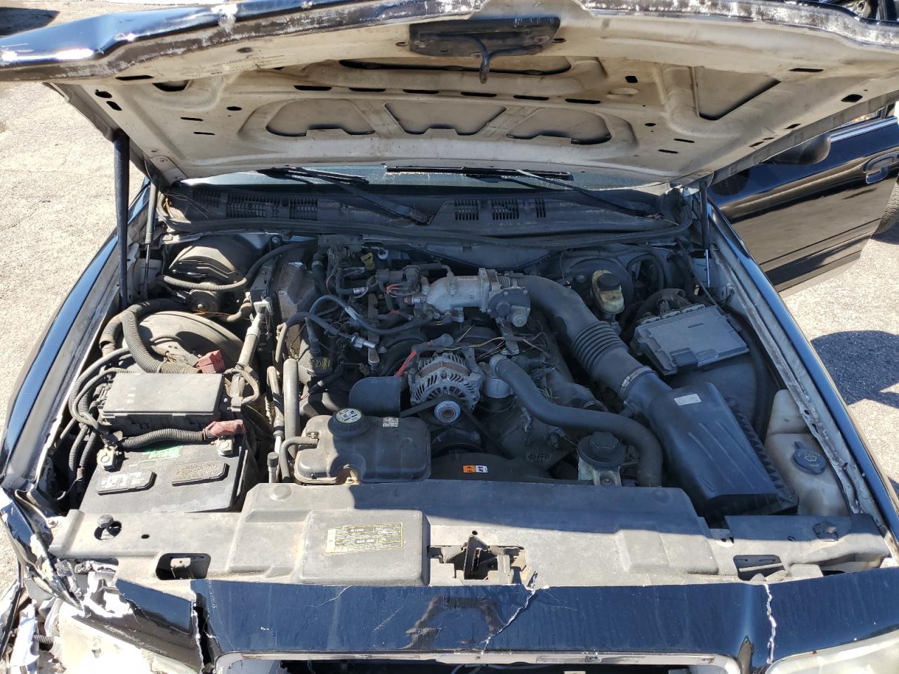 2008 Ford Crown Victoria VIN 2FAFP71V98X178713 Copart auction photo, front end damage thumbnail 11