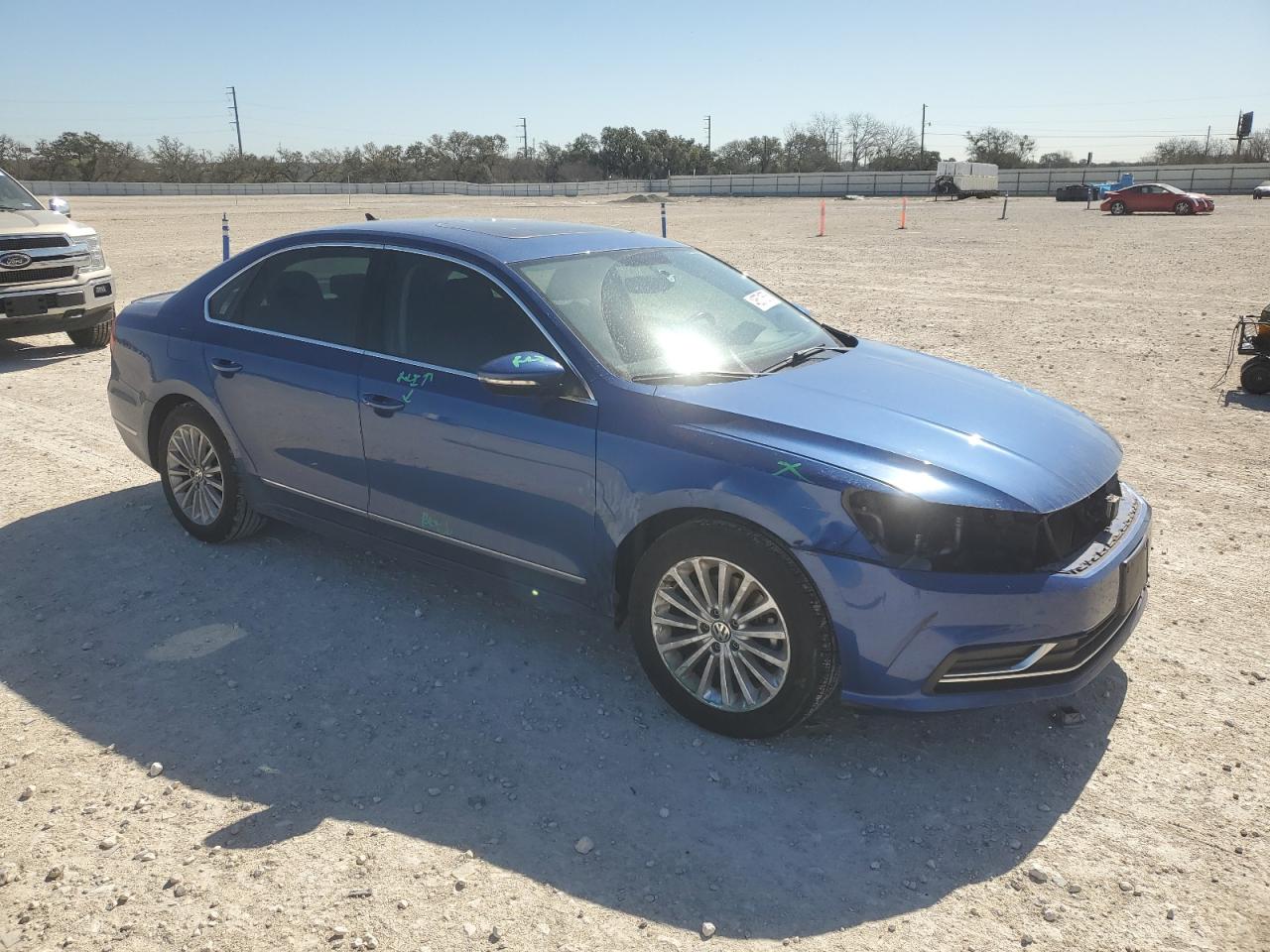 2017 Volkswagen Passat VIN 1VWBT7A38HC036091 Copart auction photo, front end / side damage thumbnail 4