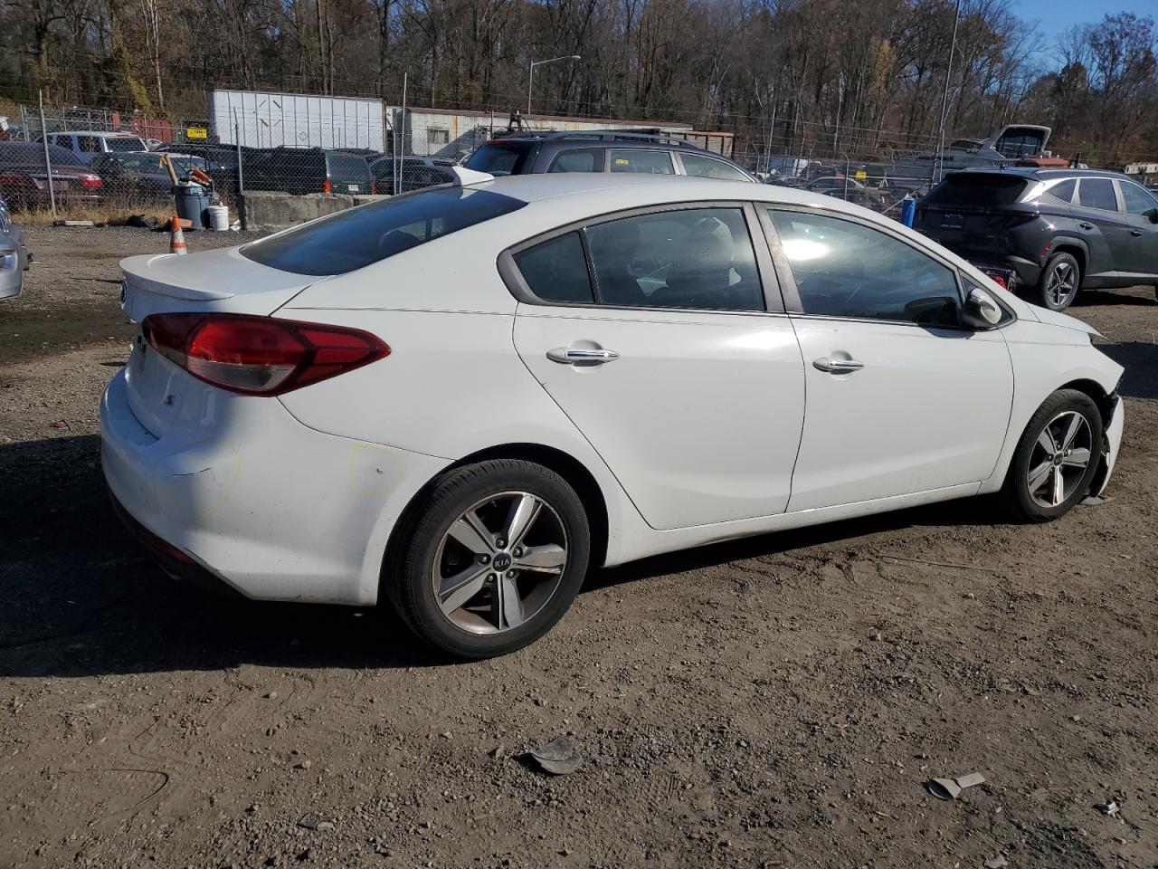 2018 KIA Forte VIN 3KPFL4A72JE218003 Copart auction photo, front end damage thumbnail 3