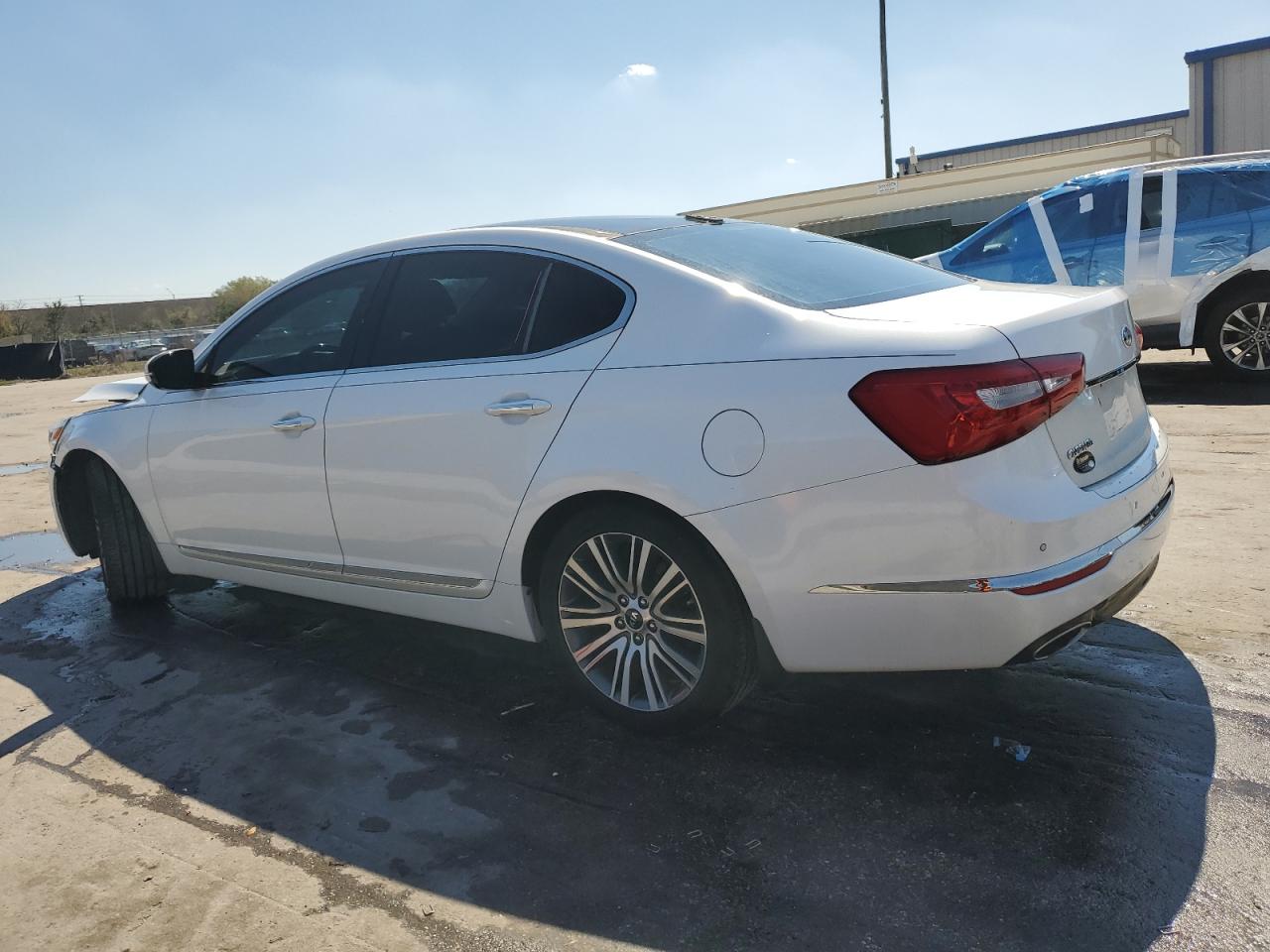 2015 KIA Cadenza VIN KNALN4D73F5185070 Copart auction photo, front end / side damage thumbnail 2