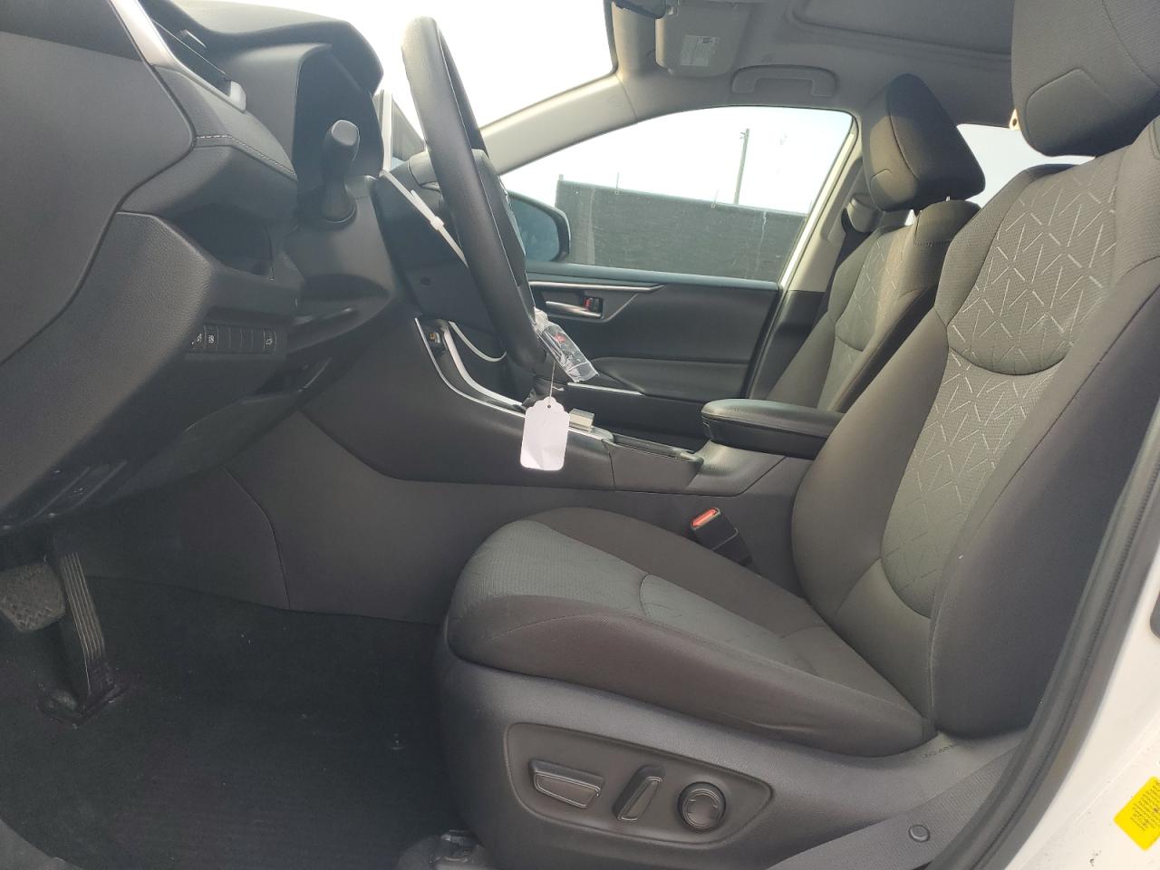 2024 Toyota RAV 4 VIN 2T3W1RFV6RC266826 Copart auction photo, rear end / minor dent/scratches damage thumbnail 7