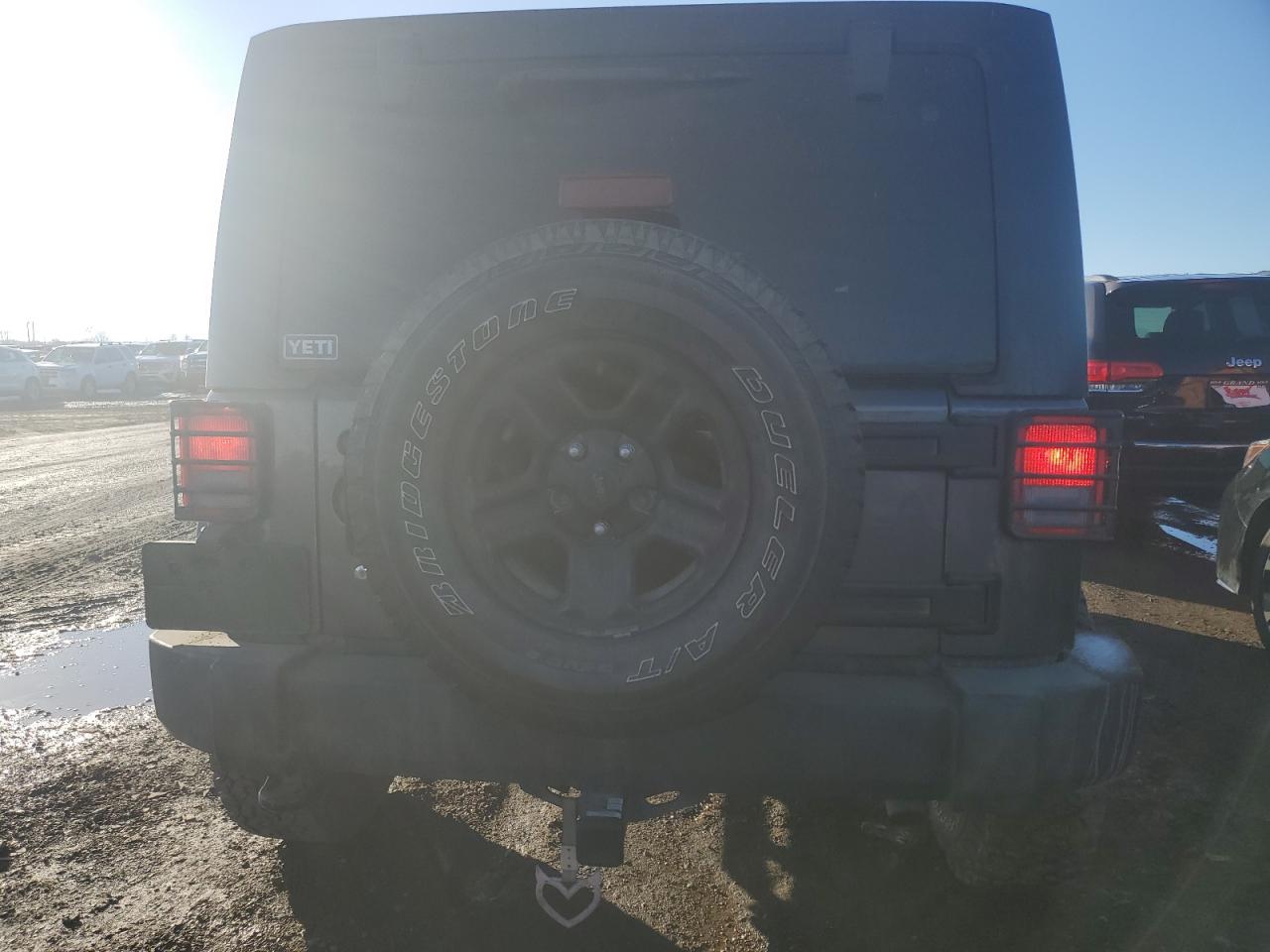 2018 Jeep Wrangler VIN 1C4BJWDG2JL868727 Copart auction photo, side damage thumbnail 6