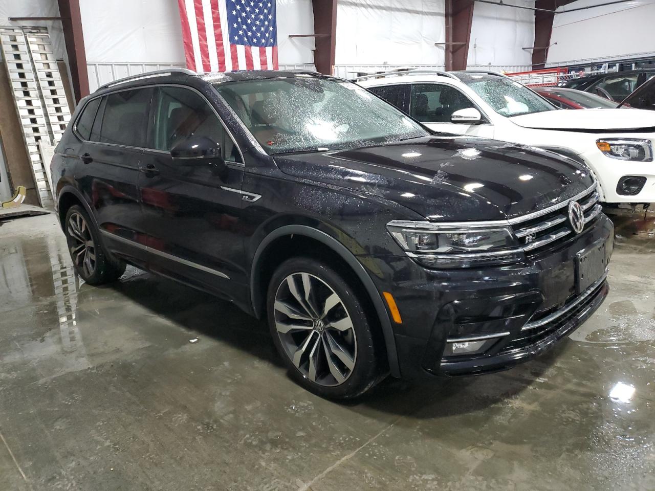 2020 Volkswagen Tiguan VIN 3VV4B7AX5LM171670 Copart auction photo, front end / side damage thumbnail 4