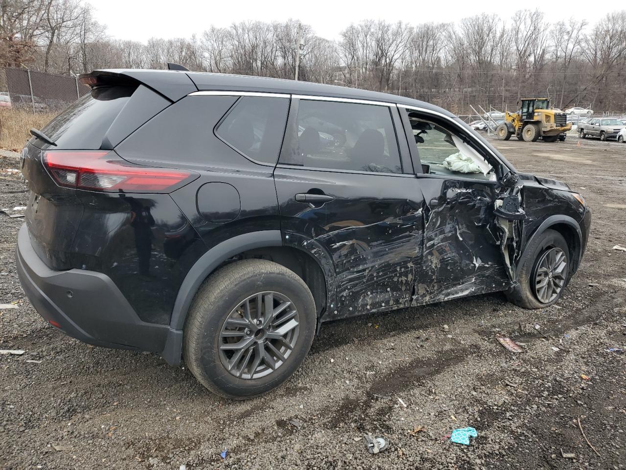2021 Nissan Rogue VIN 5N1AT3AA1MC688143 Copart auction photo, all over damage thumbnail 3