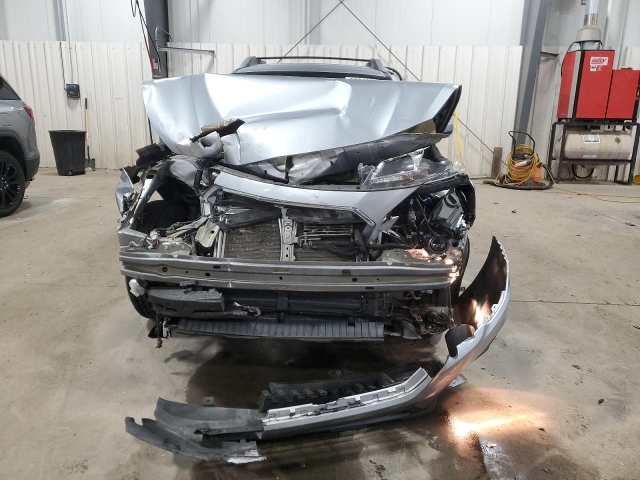 2018 Subaru Outback VIN 4S4BSACC5J3308906 Copart auction photo, front end damage thumbnail 5