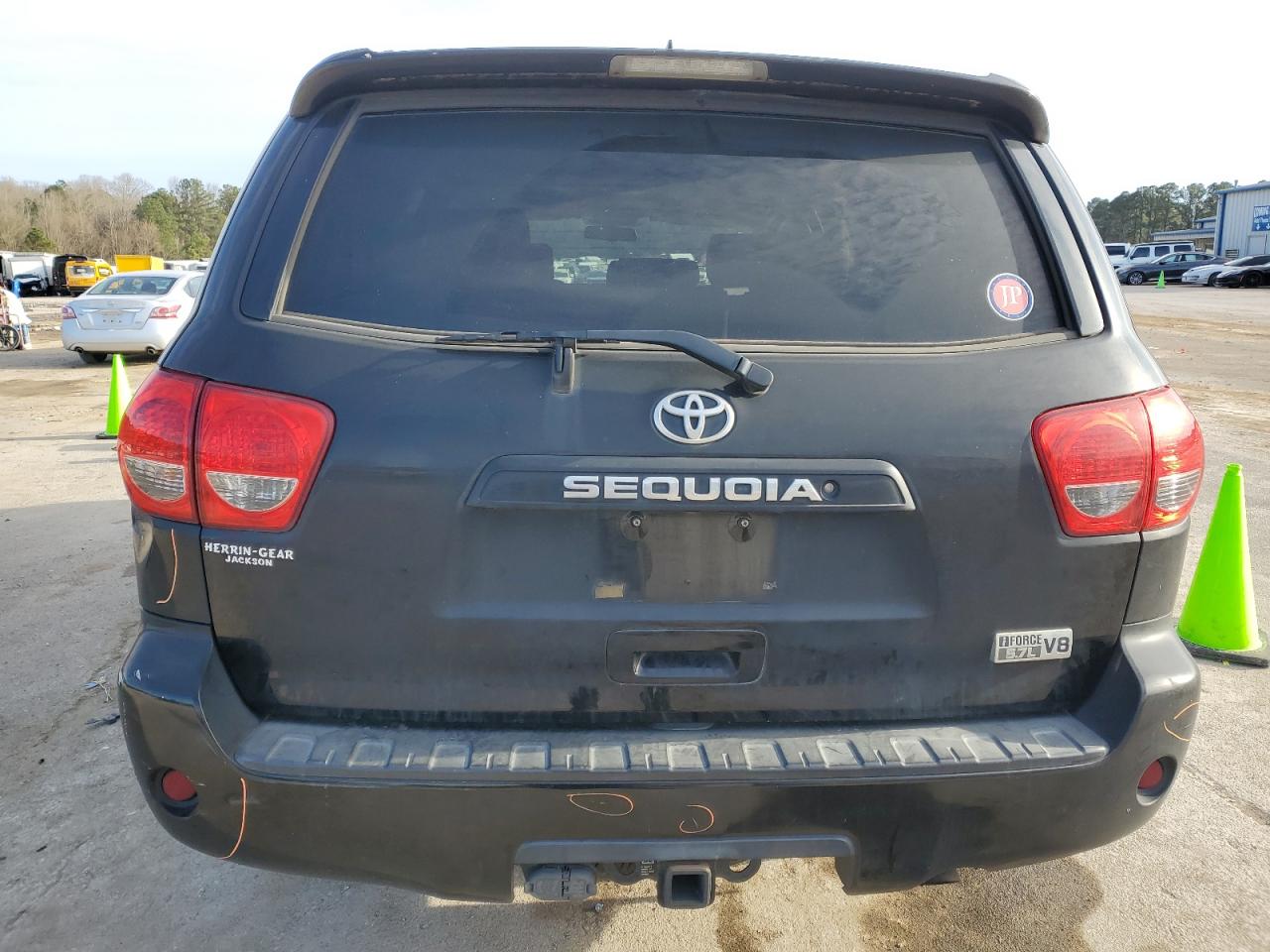 2015 Toyota Sequoia VIN 5TDZY5G14FS057304 Copart auction photo, front end / side damage thumbnail 6