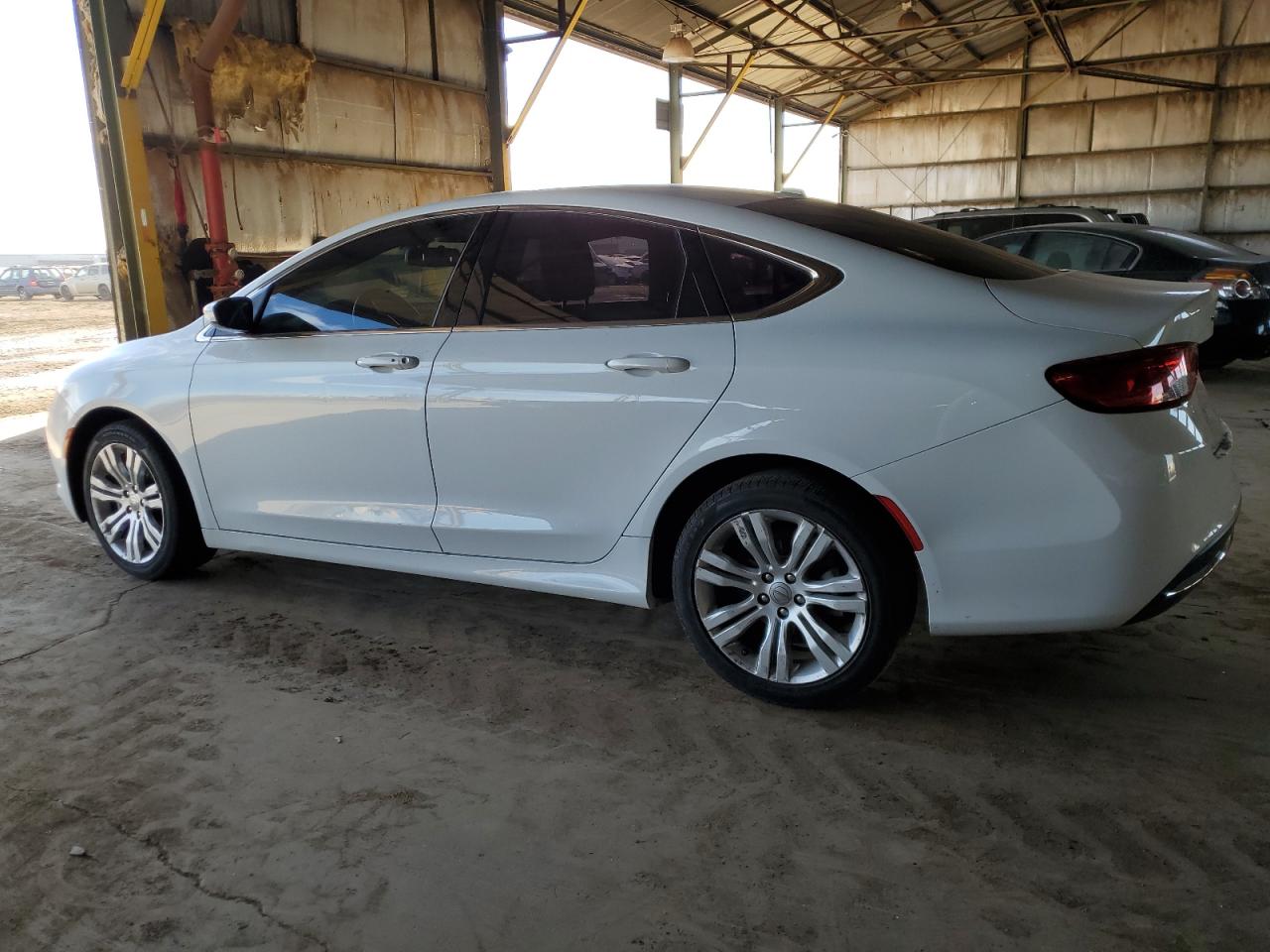 2015 Chrysler 200 VIN 1C3CCCAB6FN689578 Copart auction photo, minor dent/scratches damage thumbnail 2