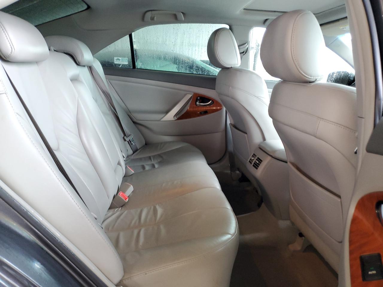 2011 Toyota Camry VIN 4T1BB3EK7BU126281 Copart auction photo, water/flood damage thumbnail 10