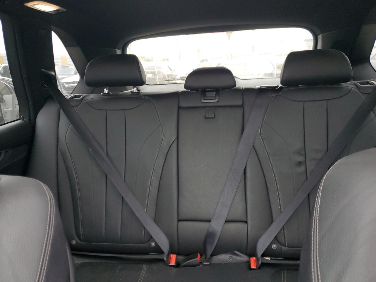 2017 BMW X5 VIN 5UXKR2C32H0U24306 Copart auction photo, front end / minor dent/scratches damage thumbnail 10