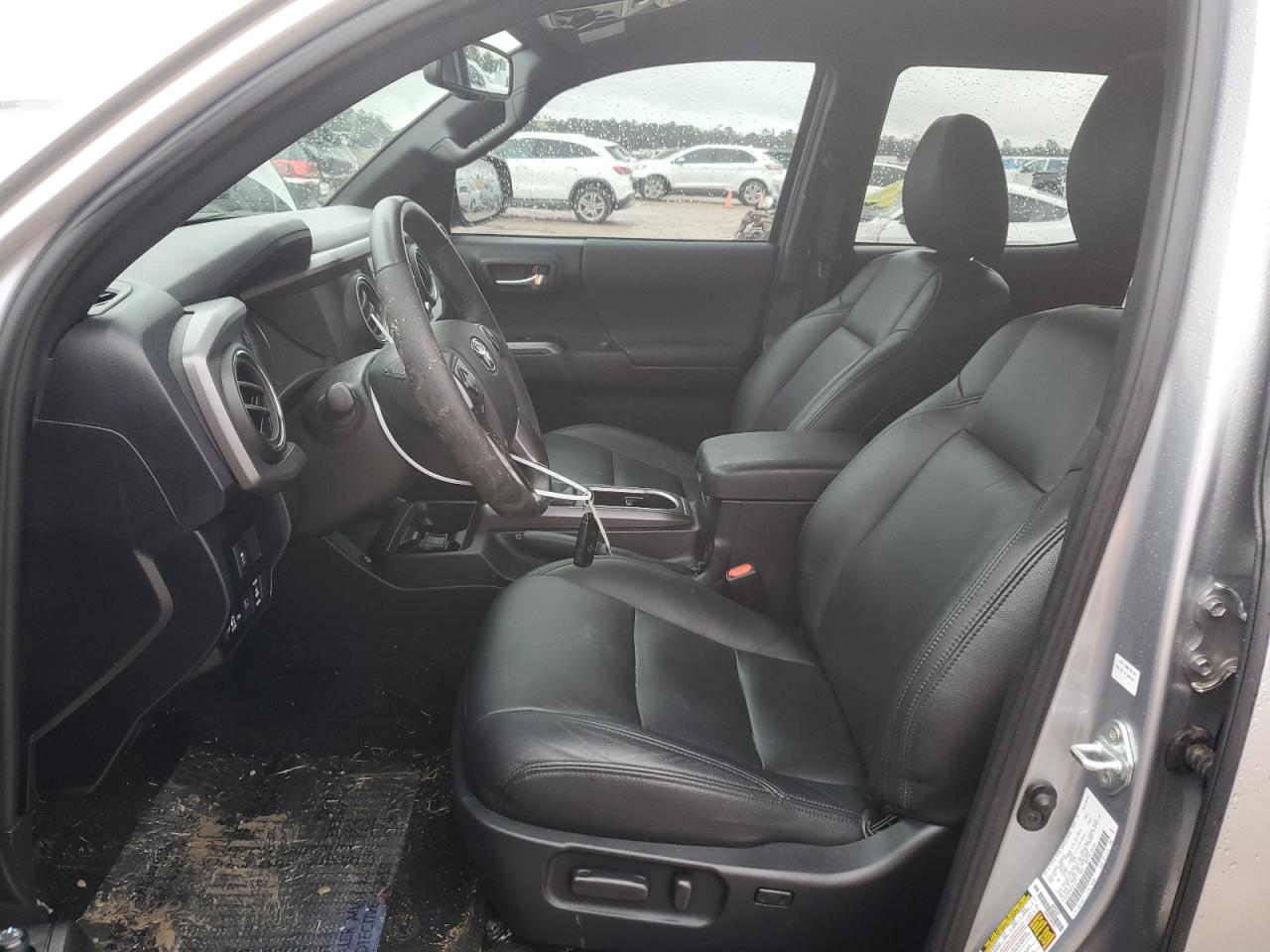 2021 Toyota Tacoma VIN 5TFDZ5BN8MX063079 Copart auction photo, front end / rear end damage thumbnail 7