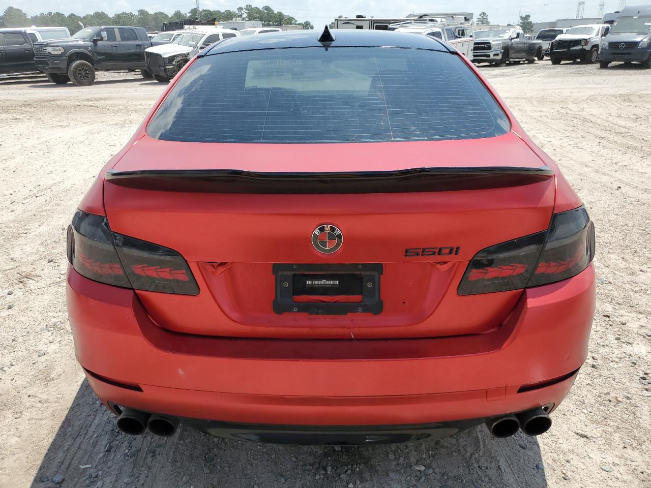 2011 BMW 5er VIN WBAFR9C53BC270186 Copart auction photo, burn - engine damage thumbnail 6
