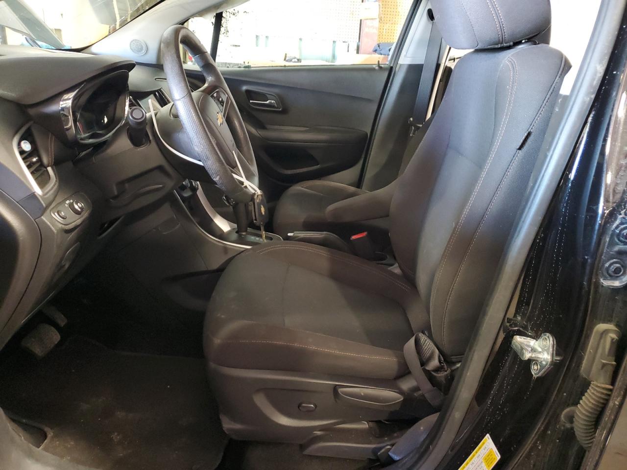 2020 Chevrolet Trax VIN KL7CJNSB2LB042455 Copart auction photo, rollover / undercarriage damage thumbnail 7