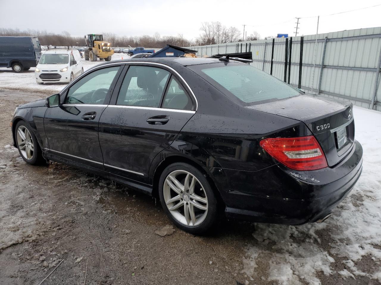 2014 Mercedes-Benz C-klasse VIN WDDGF8AB5ER305286 Copart auction photo, side damage thumbnail 2