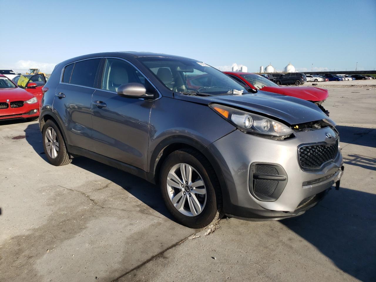 2017 KIA Sportage VIN KNDPM3AC4H7098482 Copart auction photo, front end damage thumbnail 4