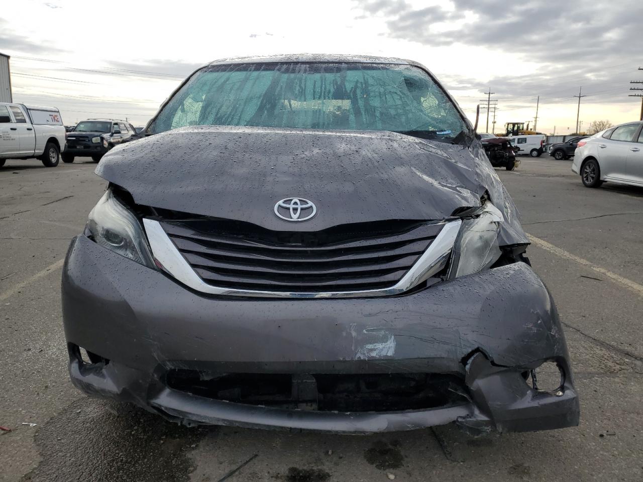 2016 Toyota Sienna VIN 5TDKK3DC7GS730360 Copart auction photo, all over damage thumbnail 5