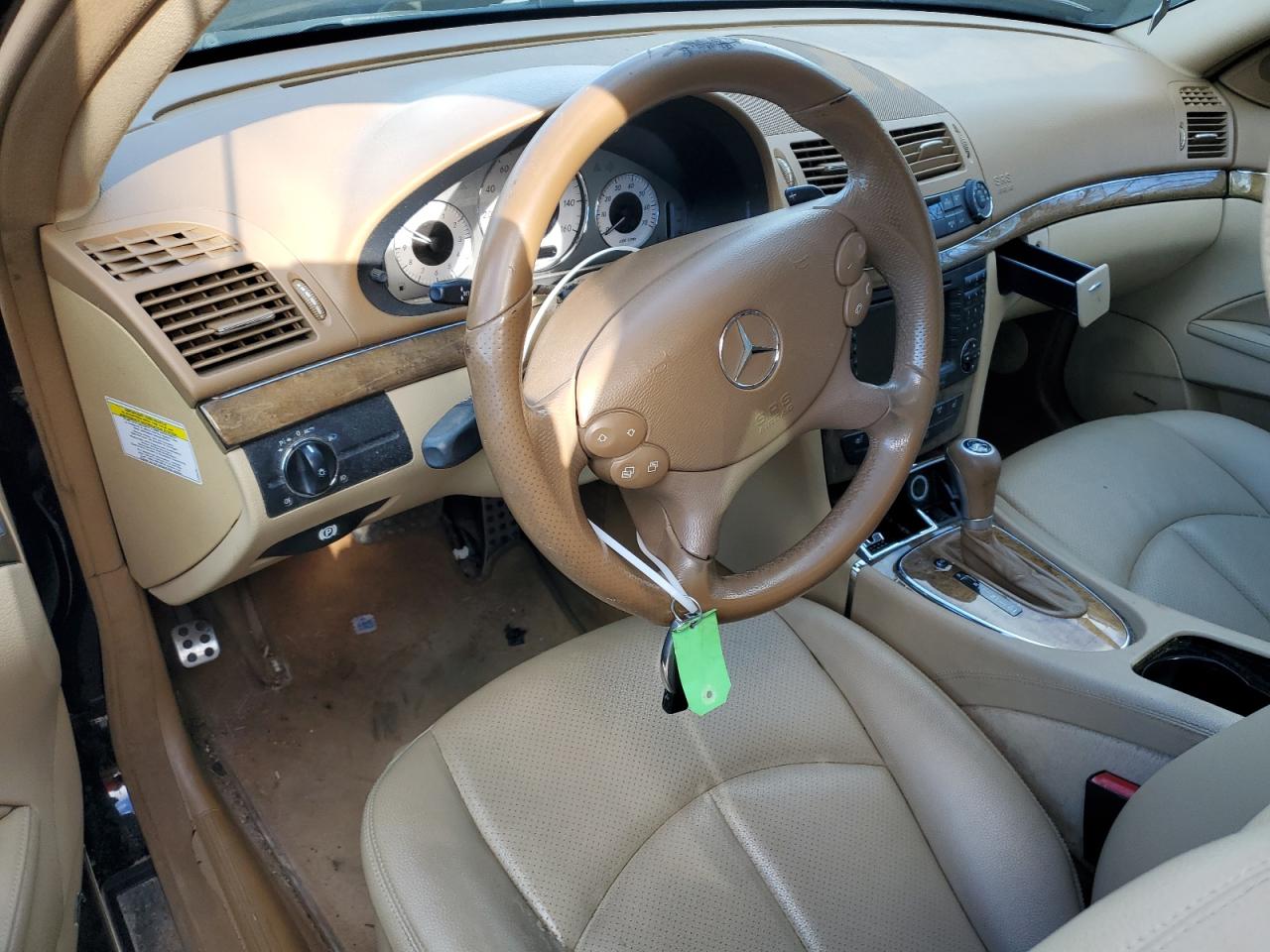 2008 Mercedes-Benz E-klasse VIN WDBUF87X08B245512 Copart auction photo, front end / minor dent/scratches damage thumbnail 8
