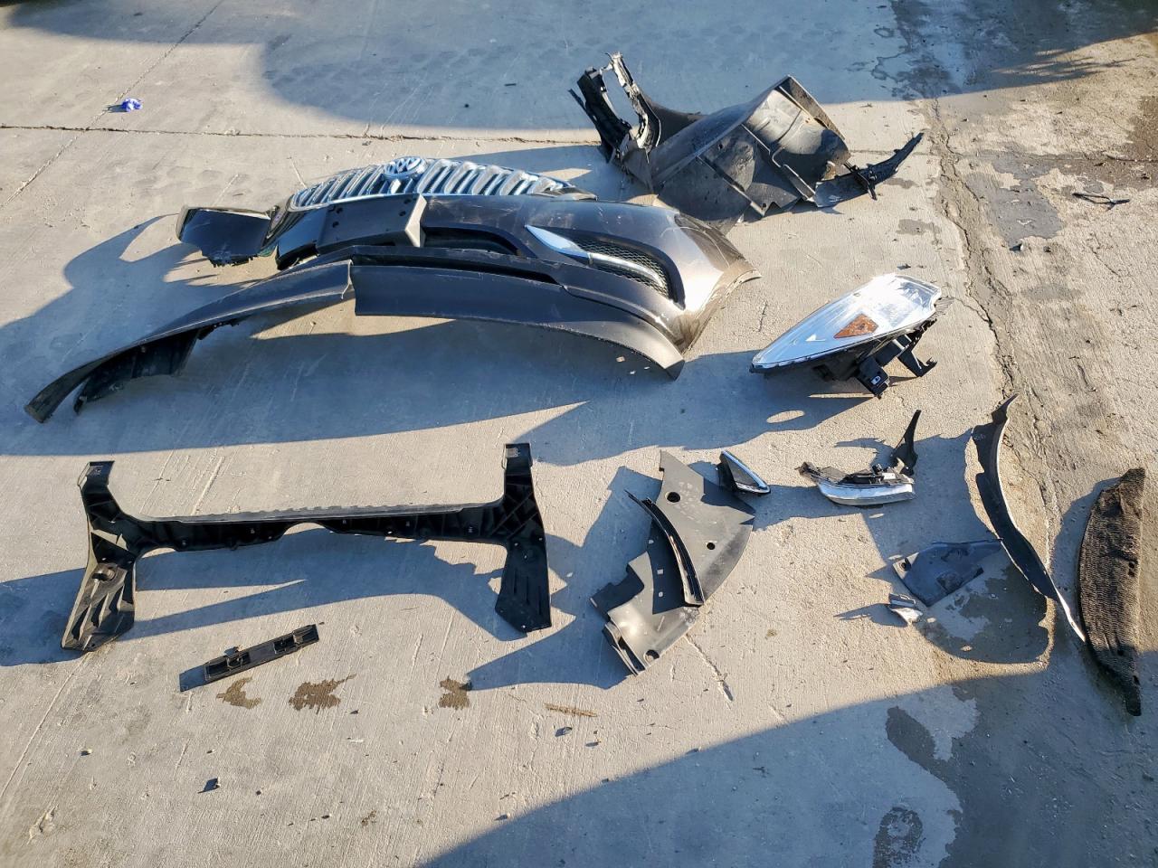 2014 Buick Enclave VIN 5GAKRBKD5EJ296355 Copart auction photo, front end damage thumbnail 13