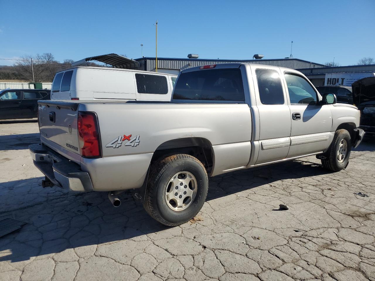 2004 Chevrolet Silverado VIN 2GCEK19T541123760 Copart auction photo, front end damage thumbnail 3
