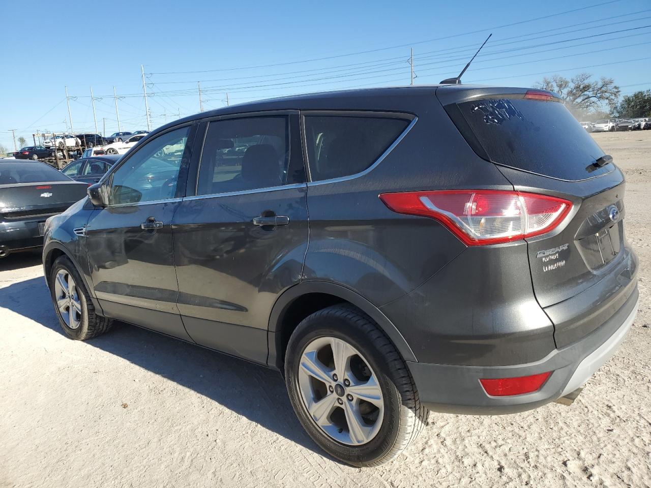 2015 Ford Escape VIN 1FMCU0GX6FUA66327 Copart auction photo, minor dent/scratches damage thumbnail 2