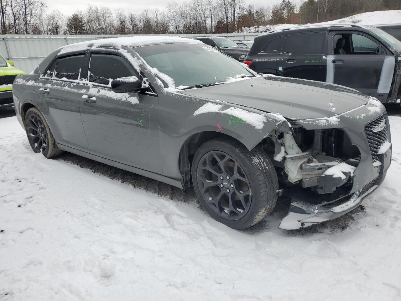 2019 Chrysler 300 VIN 2C3CCAAG6KH570271 Copart auction photo, front end damage thumbnail 4
