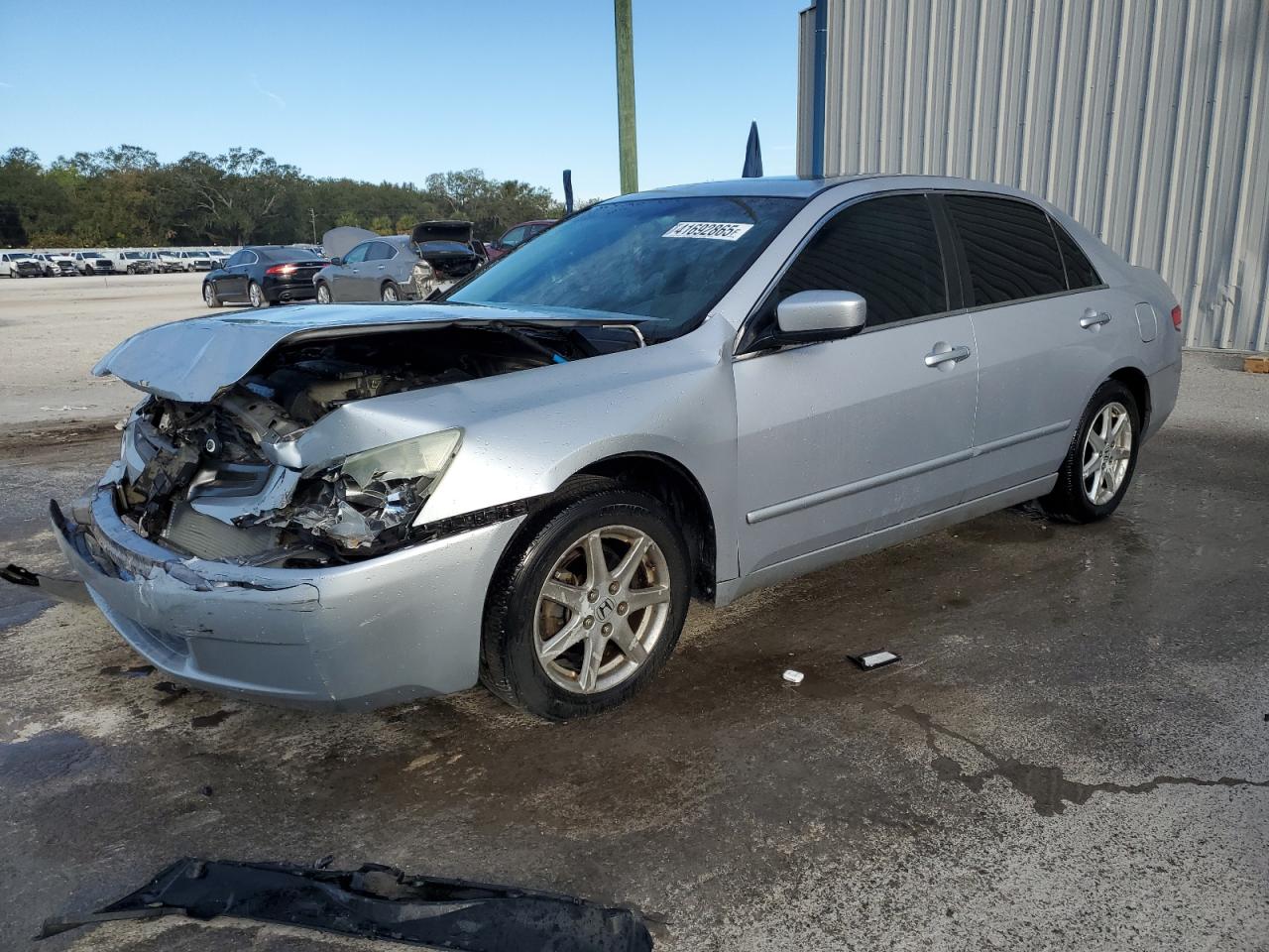 2004 Honda Accord VIN 1HGCM66834A075228