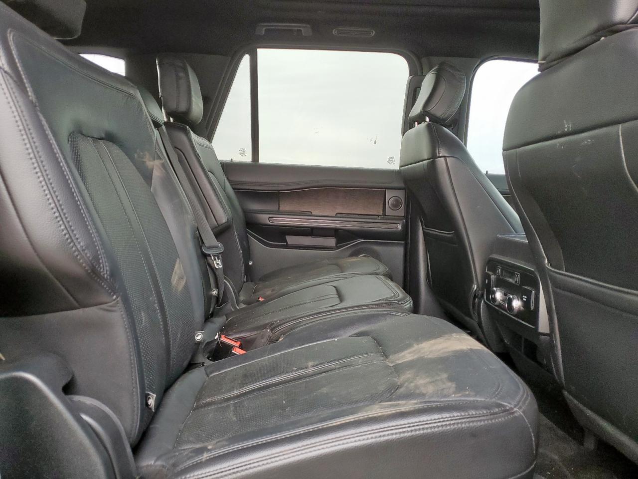 2018 Ford Expedition VIN 1FMJU1KT7JEA24768 Copart auction photo, front end damage thumbnail 10