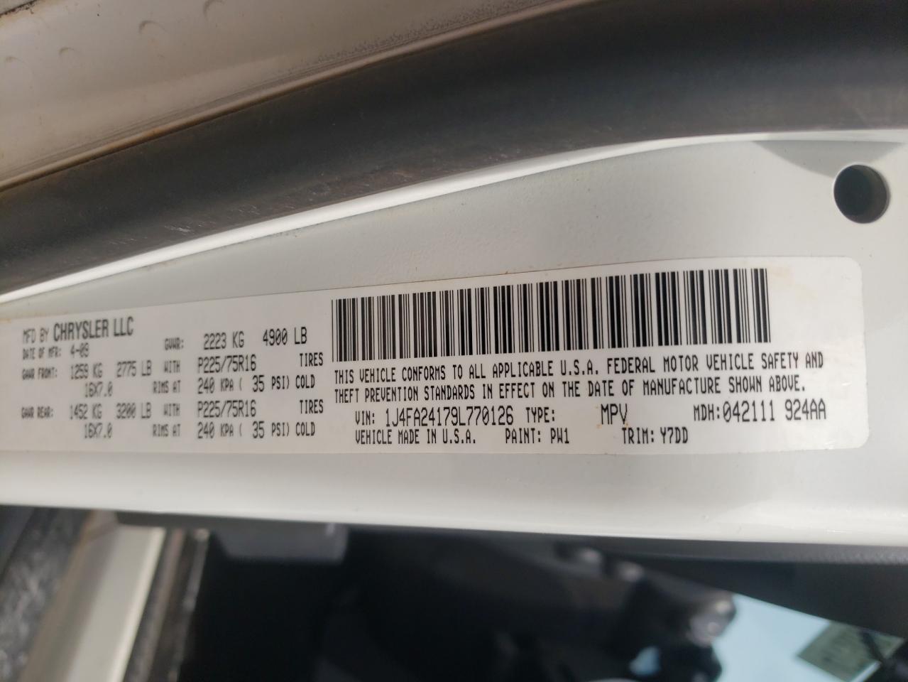 2009 Jeep Wrangler VIN 1J4FA24179L770126 Copart auction photo, undercarriage damage thumbnail 13