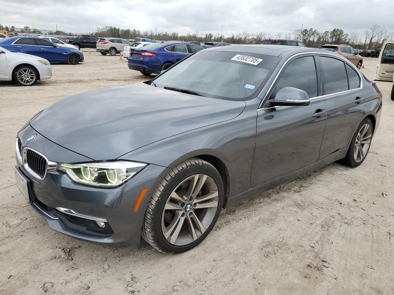 2018 BMW 3er VIN WBA8B9G5XJNU99443