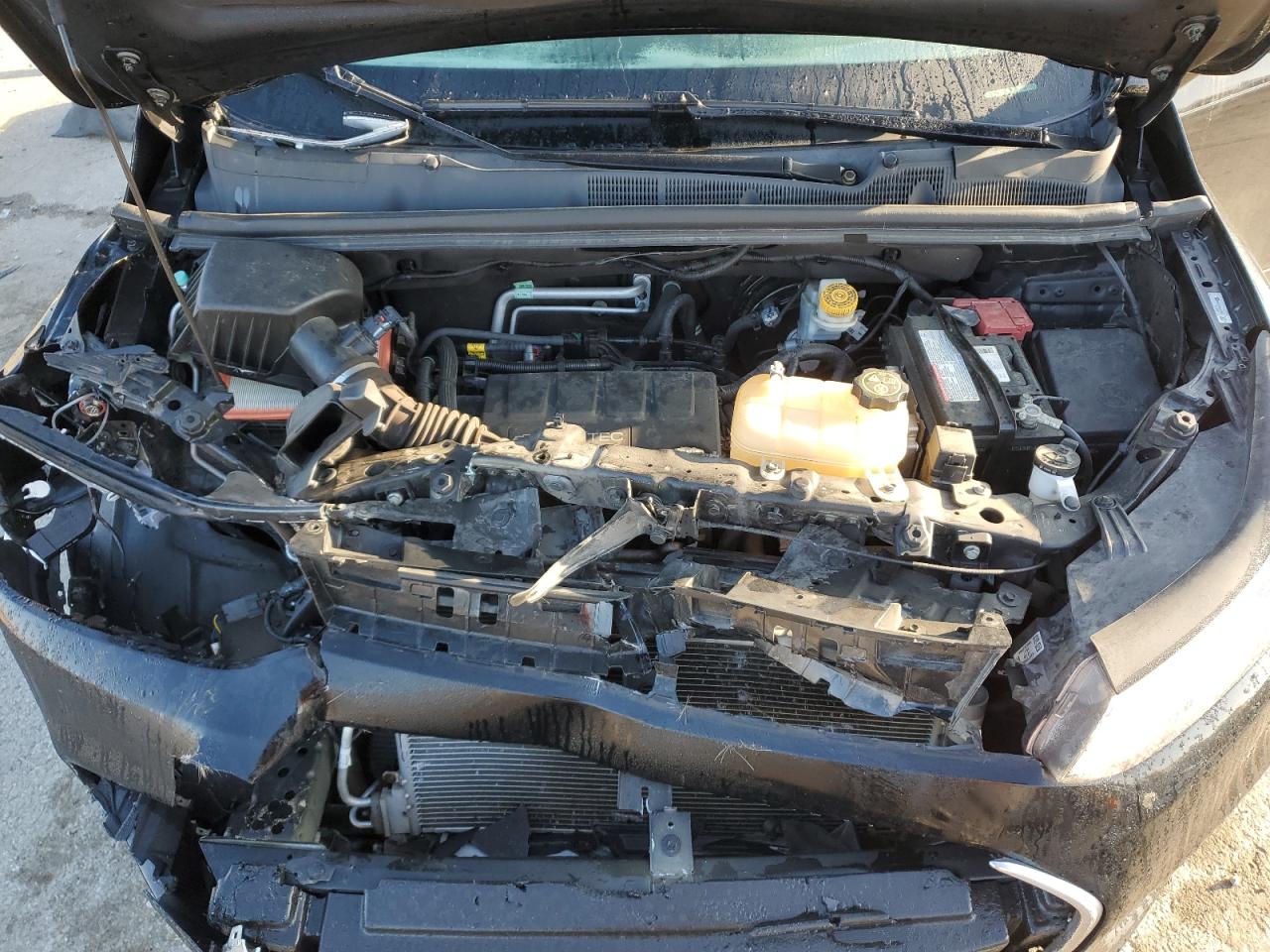 2018 Chevrolet Trax VIN 3GNCJKSB5JL167650 Copart auction photo, front end damage thumbnail 13