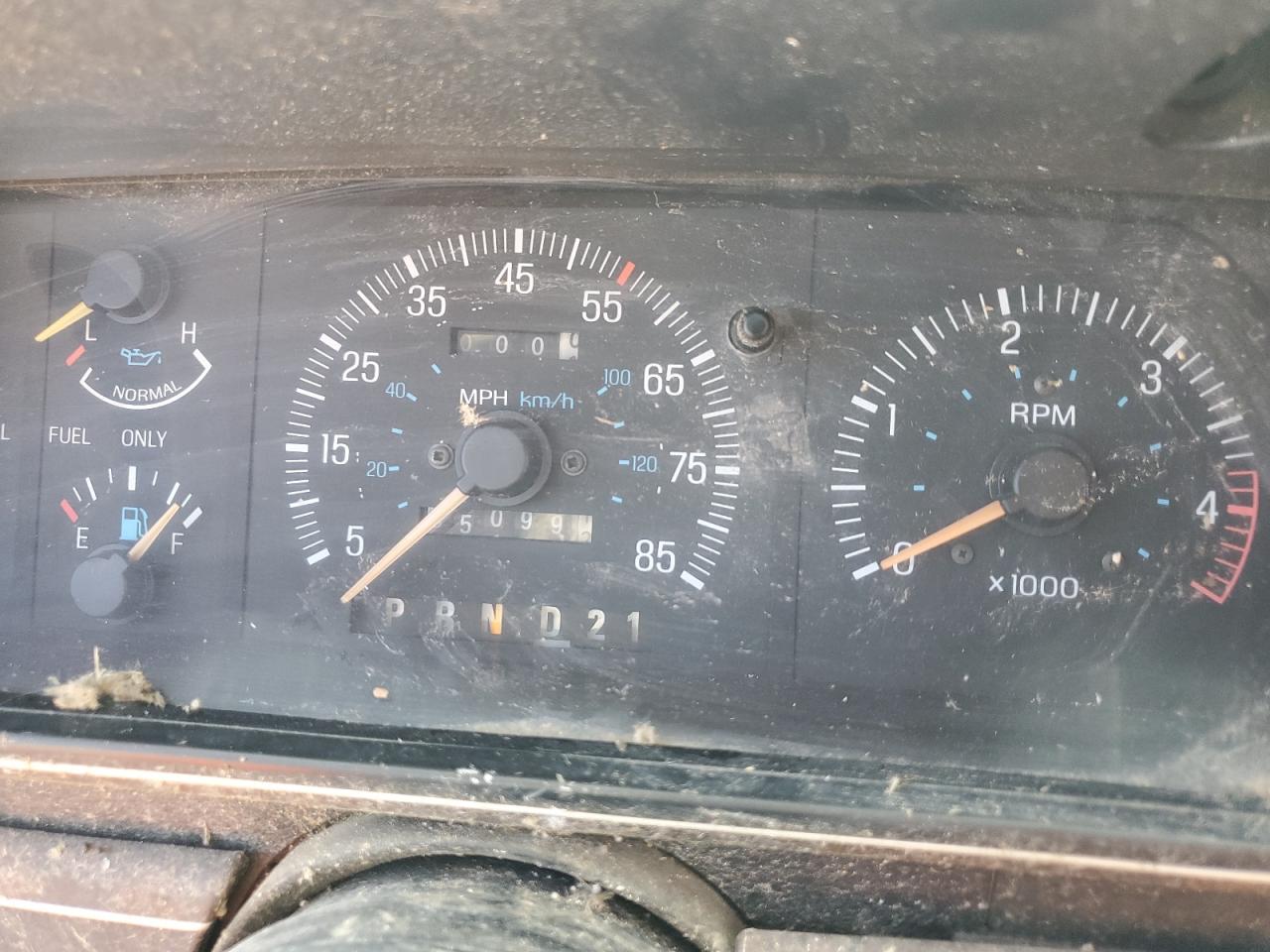 1987 Ford F250 VIN 1FTHX2518HKB31611 Copart auction photo, all over damage thumbnail 9