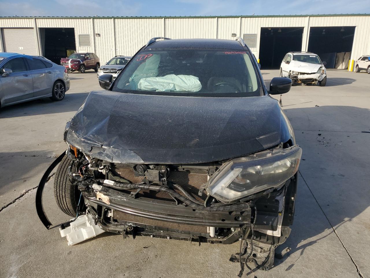 2019 Nissan Rogue VIN 5N1AT2MT4KC815522 Copart auction photo, front end damage thumbnail 5