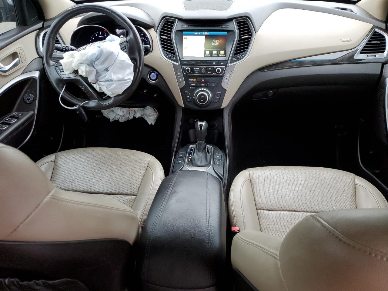 2017 Hyundai Santa Fe VIN 5XYZU3LB0HG382546 Copart auction photo, front end damage thumbnail 8