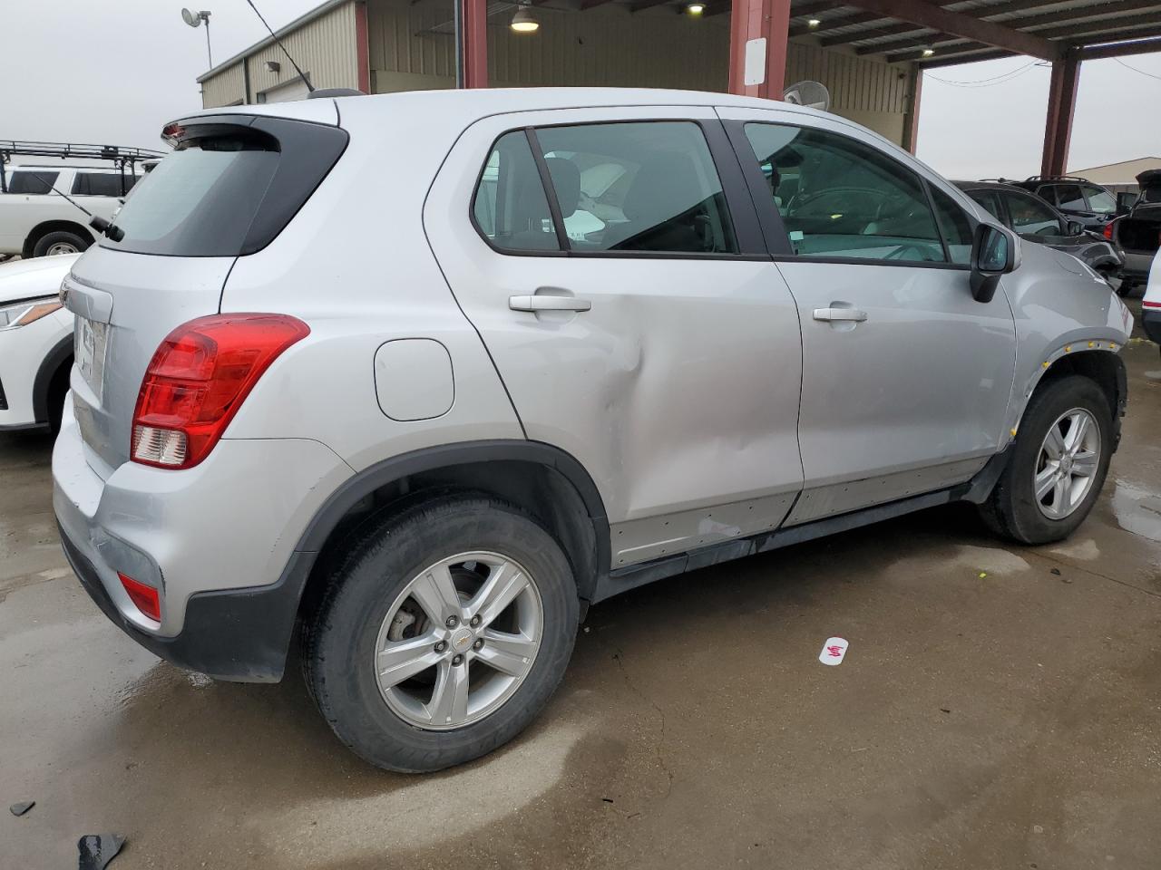 2021 Chevrolet Trax VIN KL7CJNSB9MB314436 Copart auction photo, front end / side damage thumbnail 3