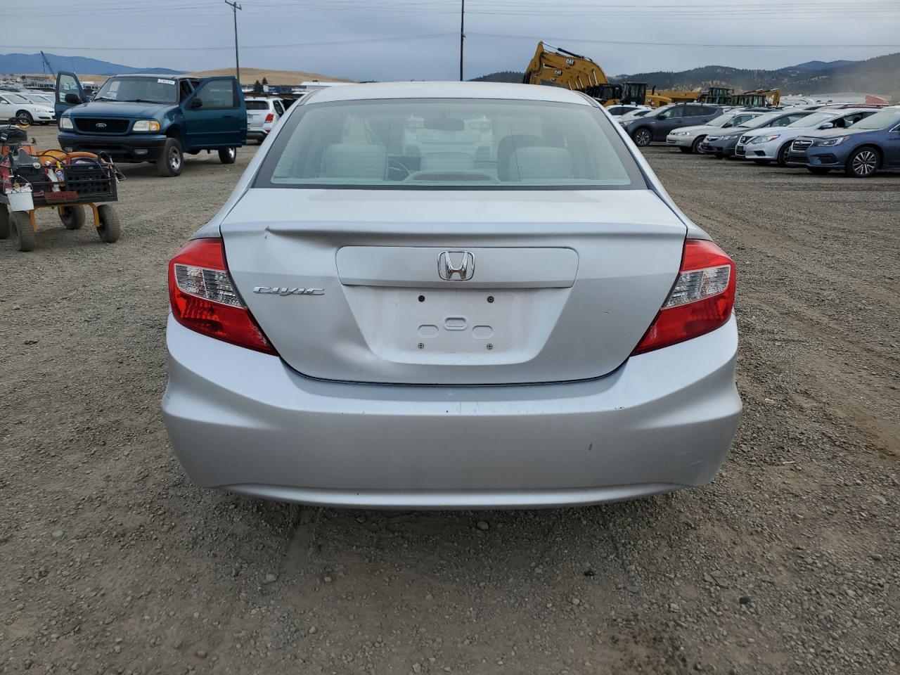 2012 Honda Civic VIN 2HGFB2F85CH510424 Copart auction photo, side / minor dent/scratches damage thumbnail 6