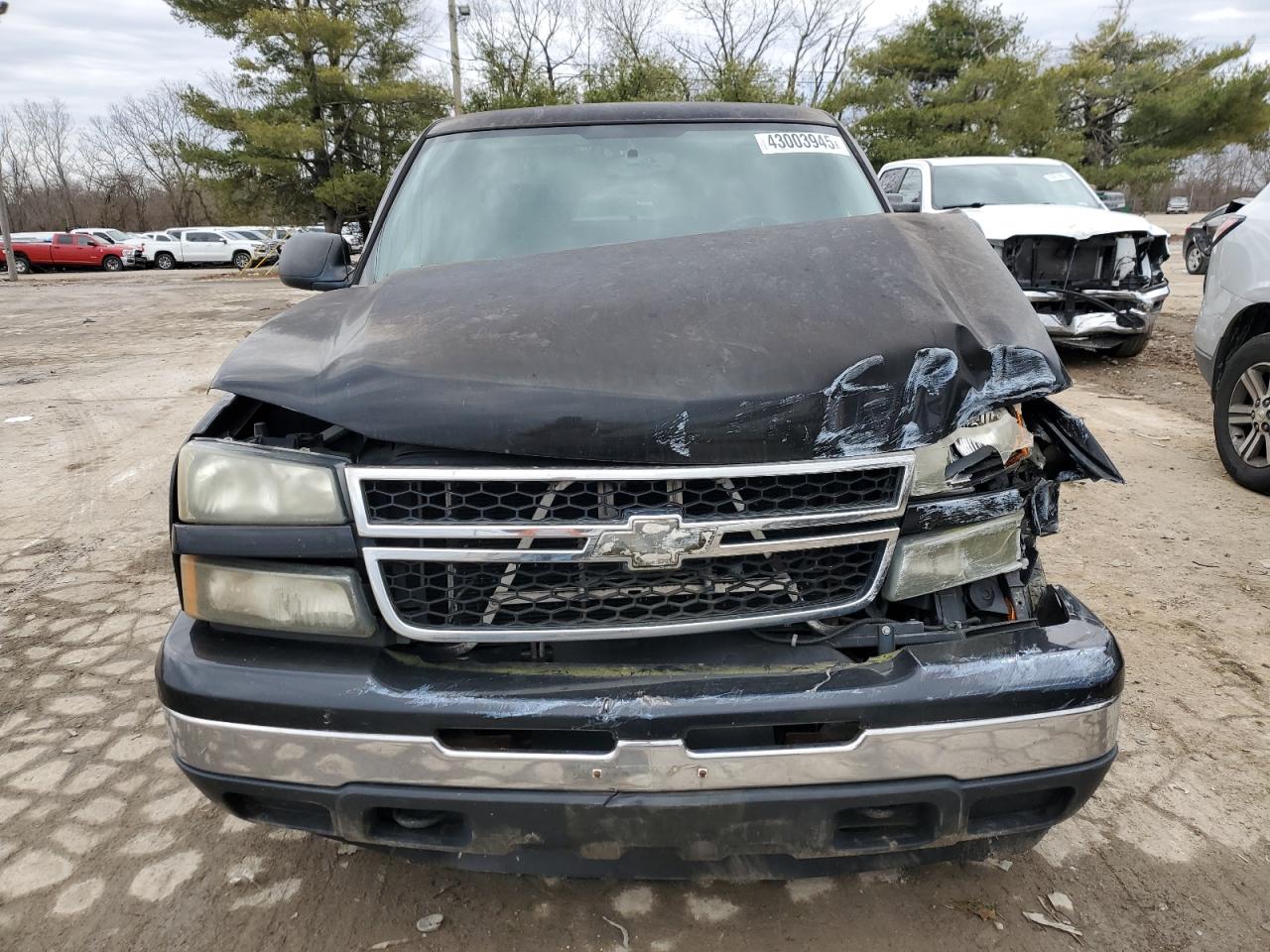 2007 Chevrolet Silverado VIN 1GCEK19ZX7Z197885 Copart auction photo, front end / side damage thumbnail 5