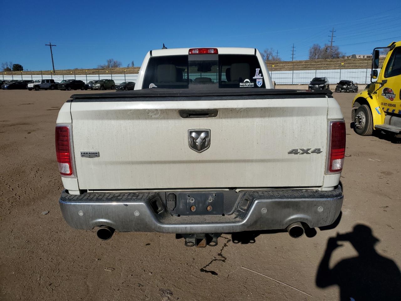2016 RAM 1500 VIN 1C6RR7VT9GS260766 Copart auction photo, minor dent/scratches damage thumbnail 6
