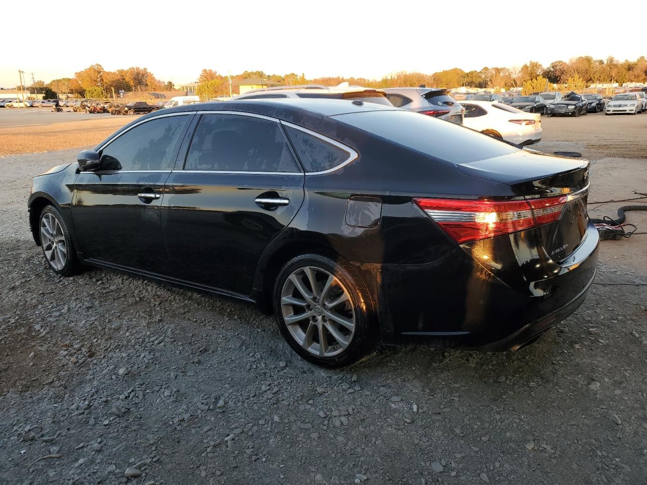 2015 Toyota Avalon VIN 4T1BK1EB0FU161514 Copart auction photo, front end damage thumbnail 2