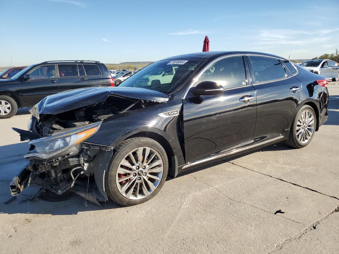 2019 KIA Optima VIN 5XXGV4L26KG302270
