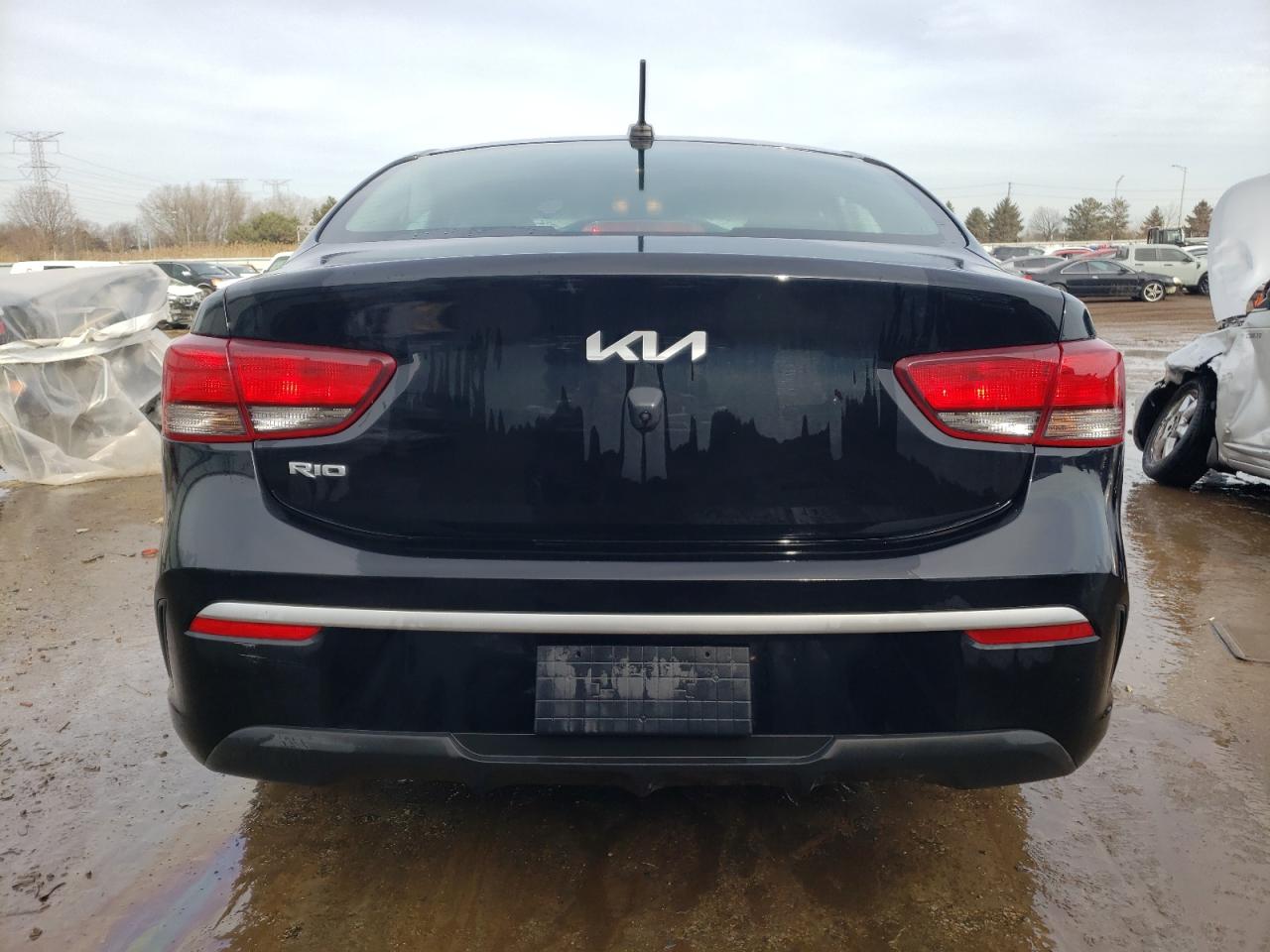 2022 KIA Rio VIN 3KPA24AD5NE484611 Copart auction photo, front end / side damage thumbnail 6