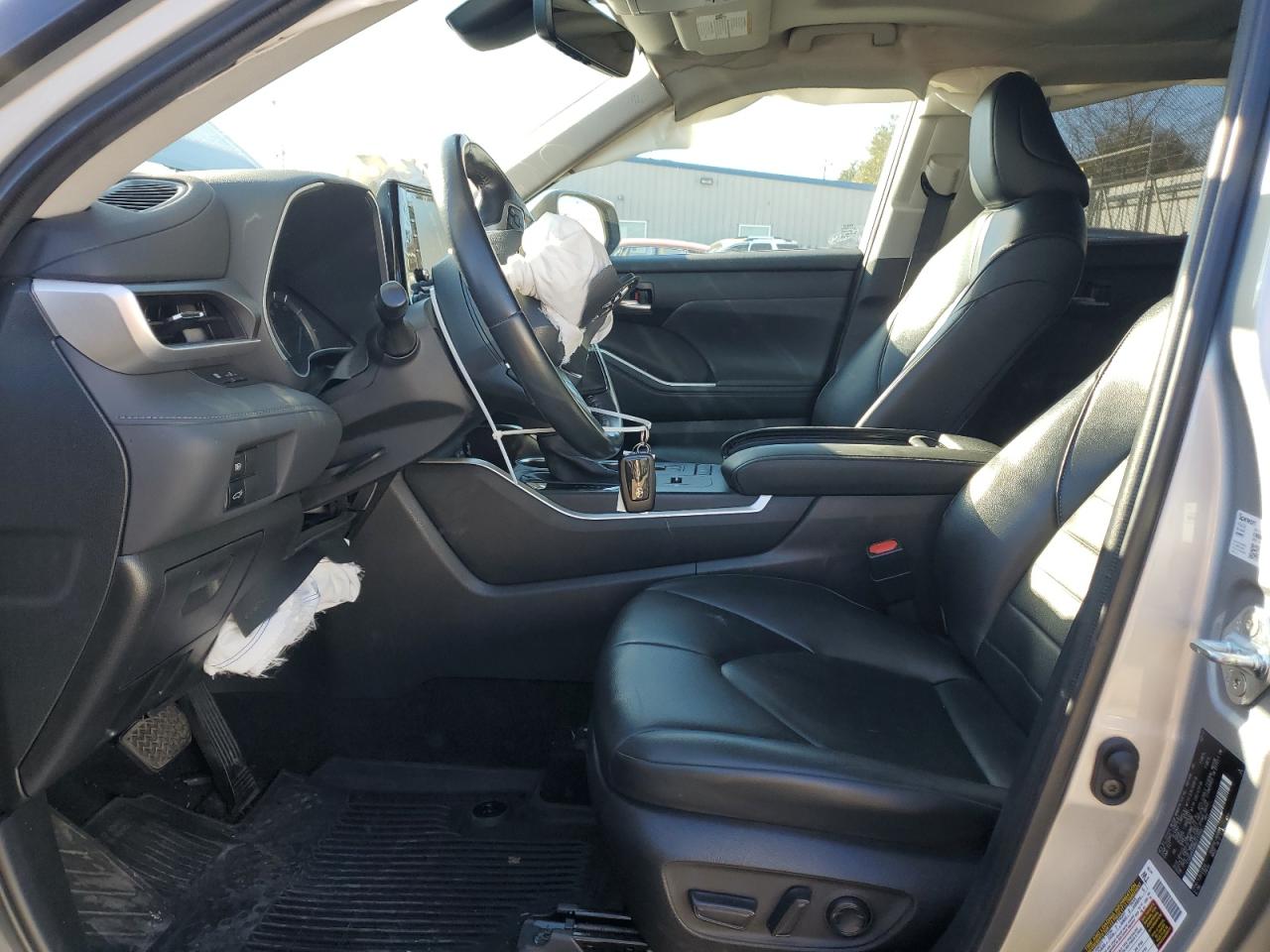 2022 Toyota Highlander VIN 5TDGARAH9NS512946 Copart auction photo, front end damage thumbnail 7