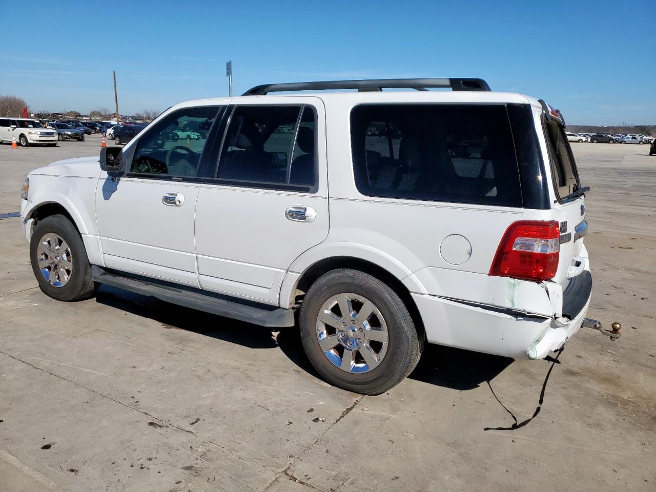 2009 Ford Expedition VIN 1FMFU15579EB27381 Copart auction photo, front end / rear end damage thumbnail 2