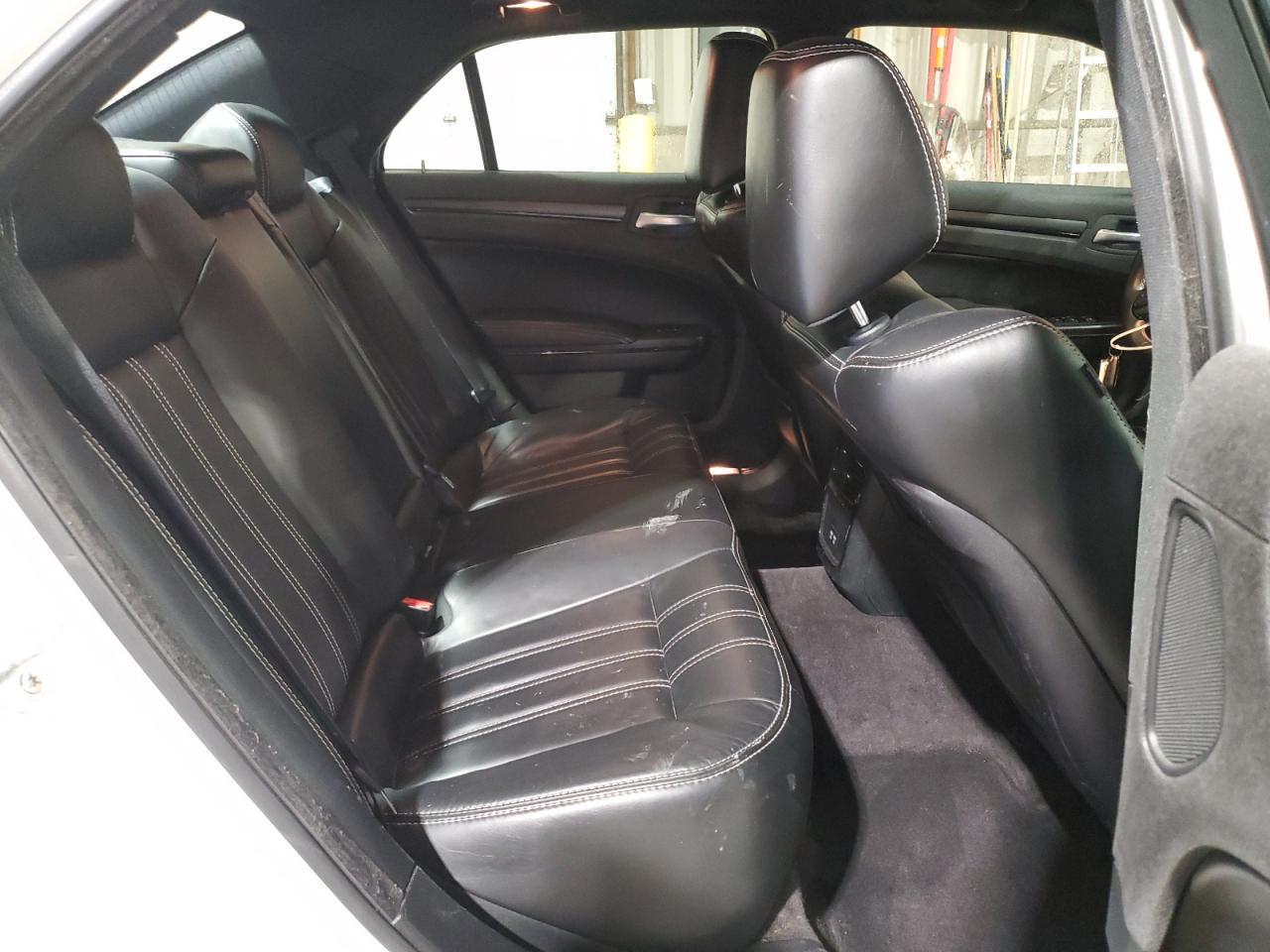 2016 Chrysler 300 VIN 2C3CCABG1GH243542 Copart auction photo, front end damage thumbnail 10