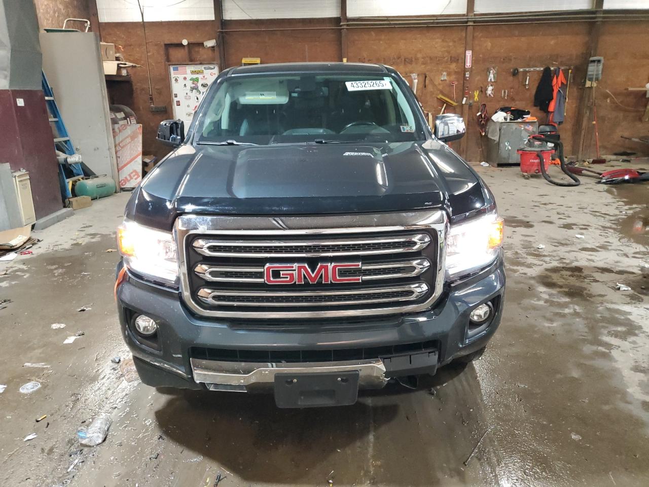 2018 GMC Canyon VIN 1GTG6DEN5J1190818 Copart auction photo, front end / side damage thumbnail 5