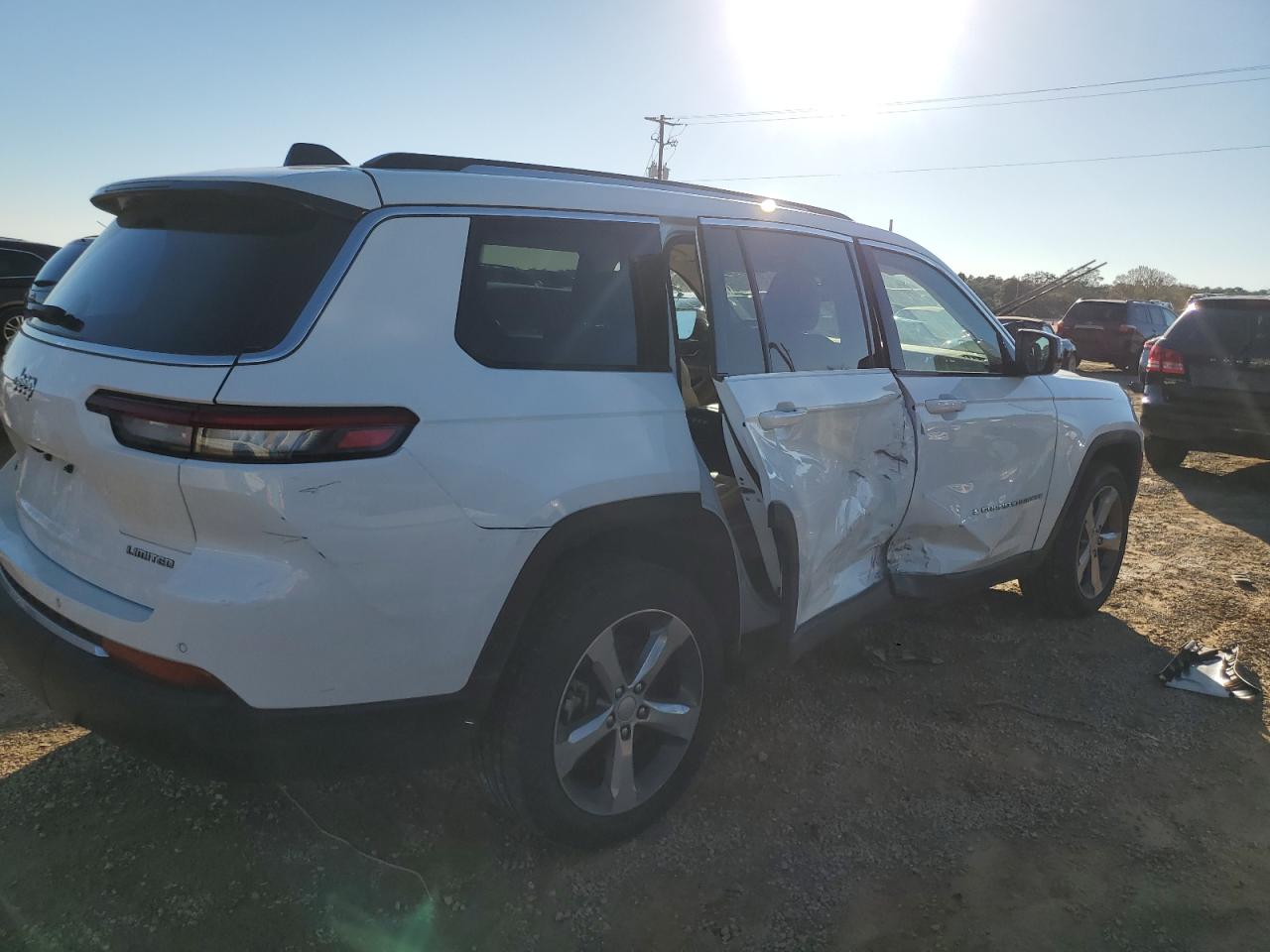 2021 Jeep Grand Cherokee VIN 1C4RJJBG2M8183753 Copart auction photo, side damage thumbnail 3